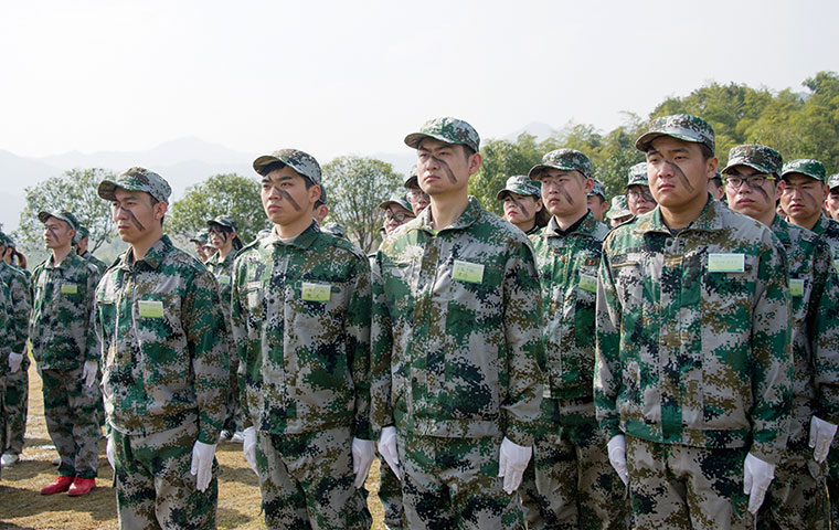 圣奧集團2019年應(yīng)屆大學(xué)生軍訓(xùn)開營典禮